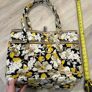 Vera Bradley tote